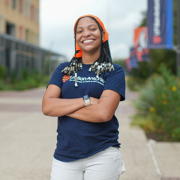 Alanna Hile on UT San Antonio's main campus