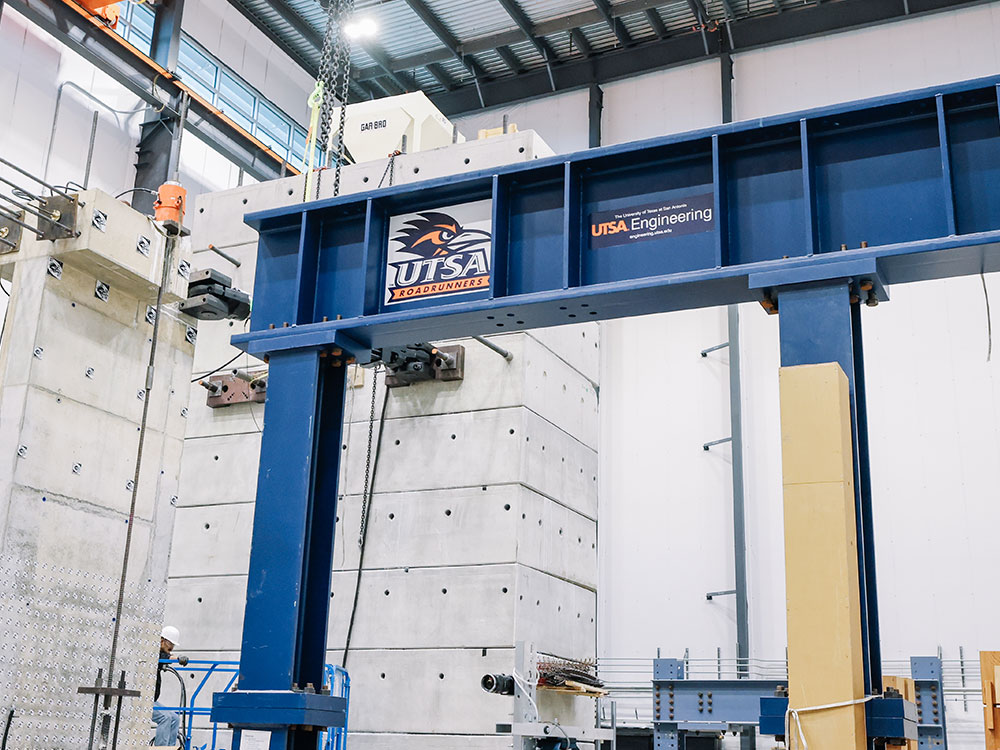 UTSA branded beam in the Large Scale Testing Lab