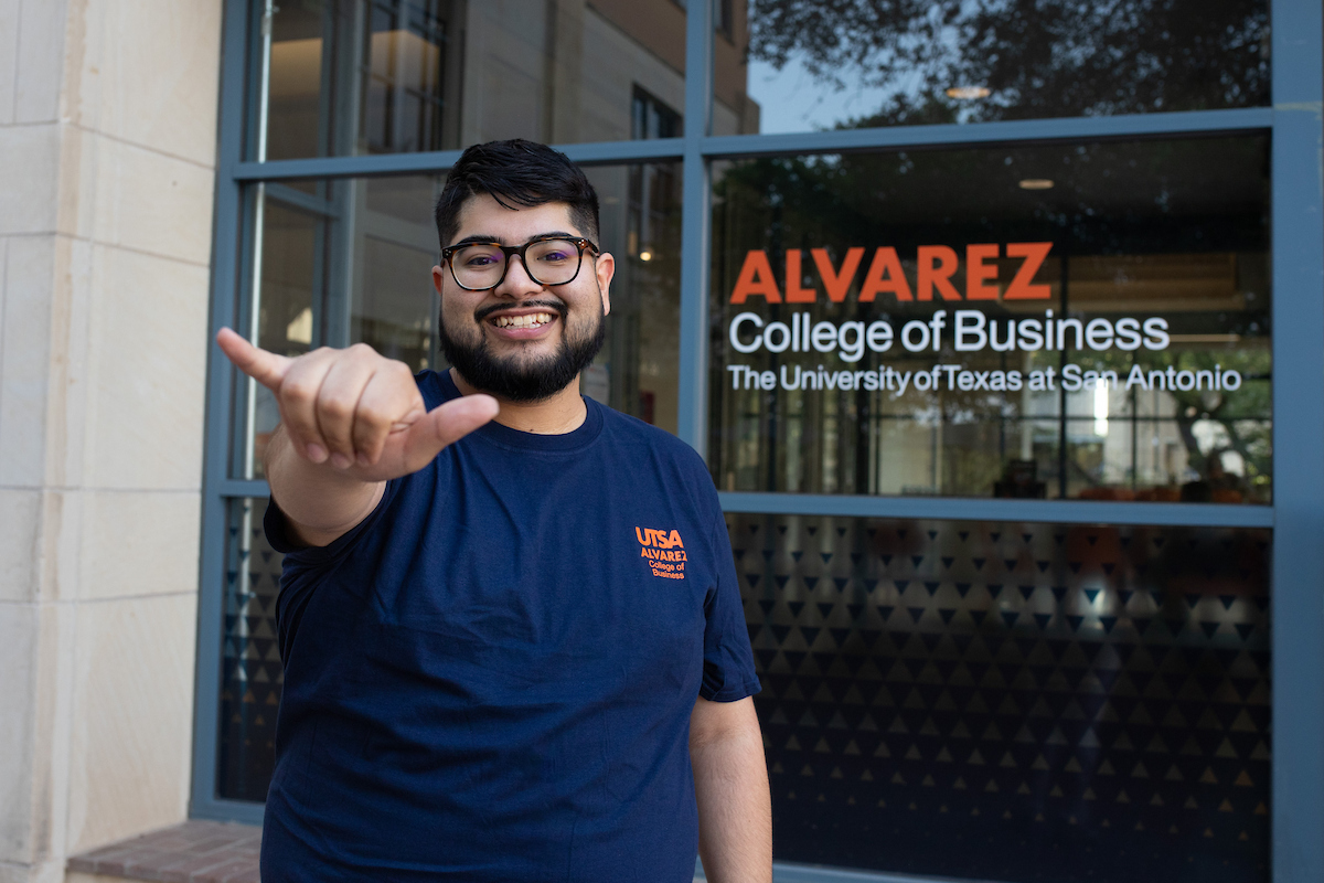 Daniel Ramirez - ACOB student - posed outside the Main Campus Business Building