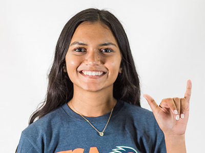 UTSA alumni Pri Patel