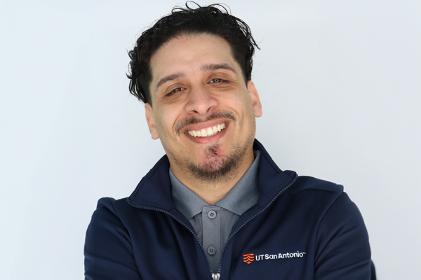 Xavier Santos Headshot