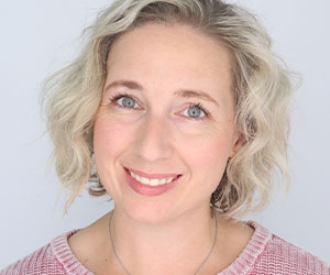 Erica Wallace headshot